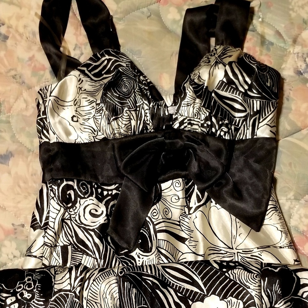 Speeckless dress